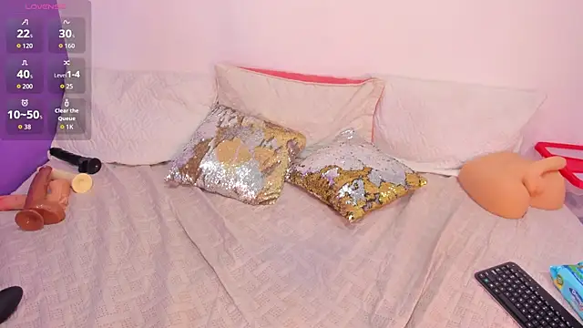 Snapshot of cookplleaser chatting on 10/08/25, 11:12 cookplleaser online show from 10/08/25, 11:12