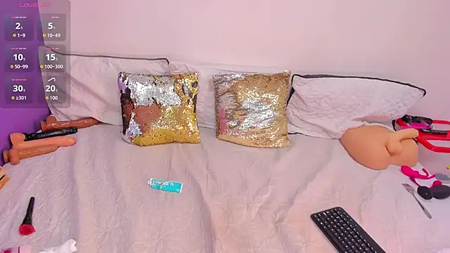 Snapshot of cookplleaser chatting on 10/29/25, 11:20 cookplleaser online show from 10/29/25, 11:20