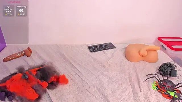 Snapshot of cookplleaser chatting on 11/04/25, 11:47 cookplleaser online show from 11/04/25, 11:47