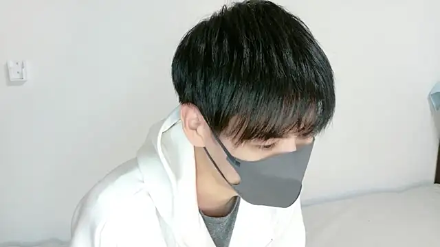 itsme LEON online show from 03/12/26, 01:04