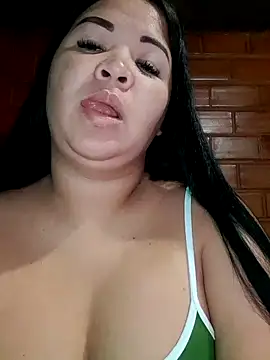 Snapshot of Chantal_lopez chatting on 01/30/25, 08:21 Chantal lopez online show from 01/30/25, 08:21