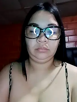 Snapshot of Chantal_lopez chatting on 03/18/25, 11:09 Chantal lopez online show from 03/18/25, 11:09