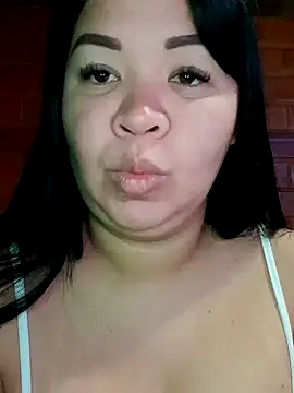 Snapshot of Chantal_lopez chatting on 12/25/24, 06:30 Chantal lopez online show from 12/25/24, 06:30