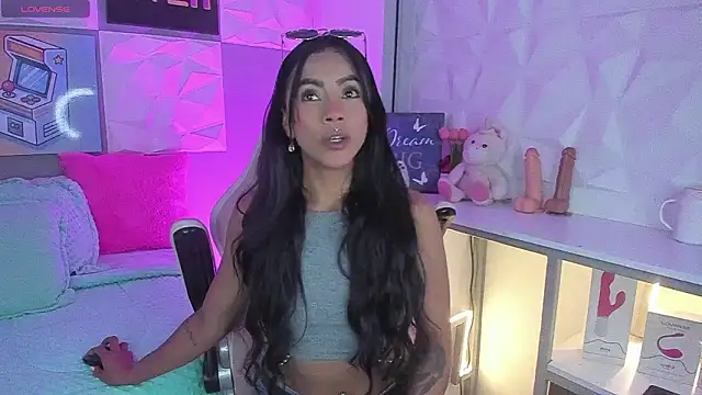 Amber villalobos  online show from 03/19/26, 11:38