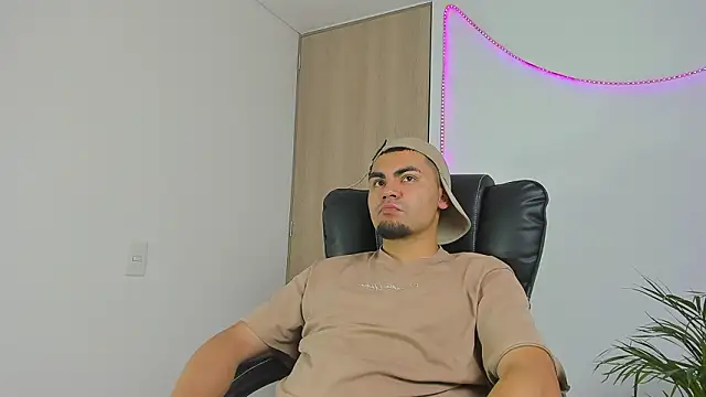 kalivan voinesscu online show from 02/03/26, 05:38