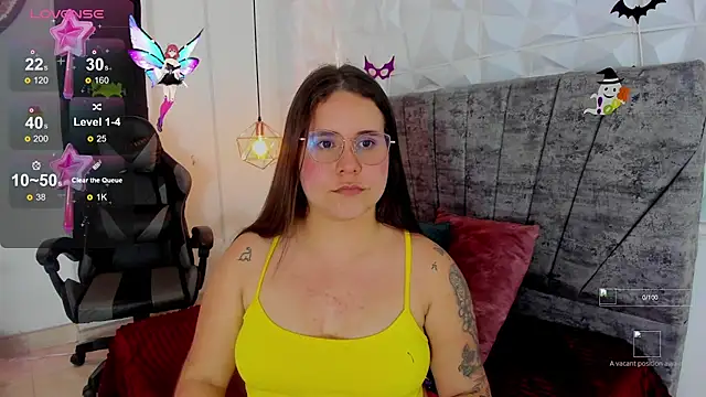 Snapshot of April1_sc chatting on 10/27/25, 08:32 April1 sc online show from 10/27/25, 08:32