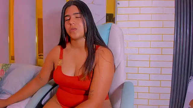 Lia Ashley online show from 11/10/25, 06:57