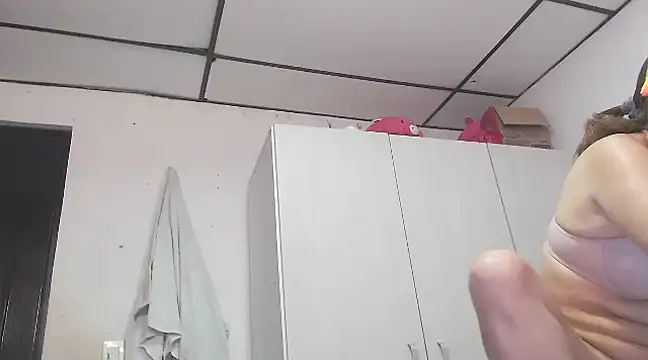 catalinadiaz666 online show from 12/21/24, 03:14