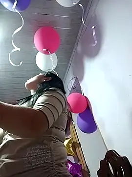 Snapshot of naughty-sharlot chatting on 01/28/25, 10:12 naughty-sharlot online show from 01/28/25, 10:12