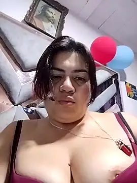 Snapshot of naughty-sharlot chatting on 12/06/24, 11:52 naughty-sharlot online show from 12/06/24, 11:52