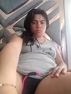 Snapshot of naughty-sharlot chatting on 10/12/25, 01:12 naughty-sharlot online show from 10/12/25, 01:12