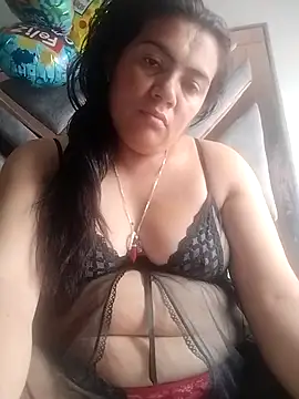 naughty-sharlot online show from 12/04/25, 09:47