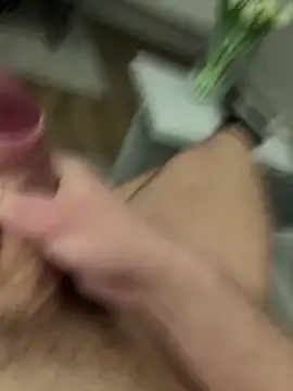 Snapshot of derboy1919 chatting on 02/25/26, 10:48 derboy1919 online show from 02/25/26, 10:48