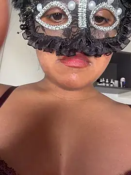 Bella Luna18 online show from 03/02/26, 08:27