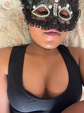 Bella Luna18 online show from 02/12/26, 07:13