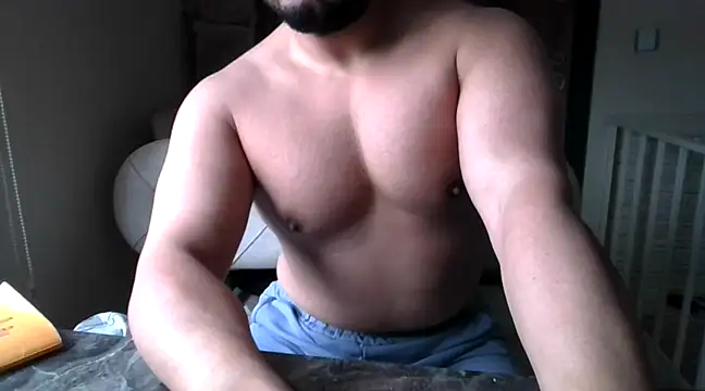 Snapshot of DateMike94 chatting on 01/13/25, 10:14 DateMike94 online show from 01/13/25, 10:14