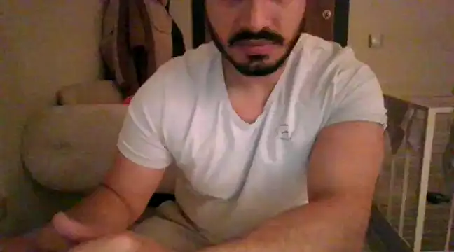 Snapshot of DateMike94 chatting on 02/11/25, 09:46 DateMike94 online show from 02/11/25, 09:46