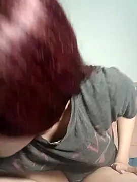 Kim 19 online show from 10/12/25, 10:55