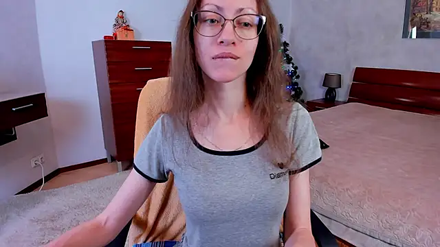 Pantyhose Mila online show from 01/16/26, 08:35