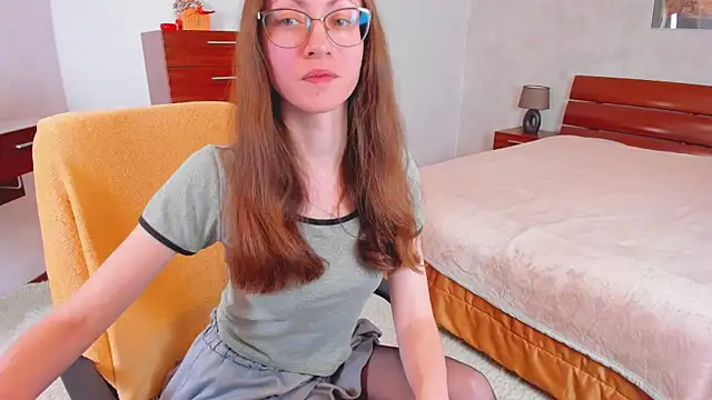 Pantyhose Mila online show from 04/30/26, 08:05