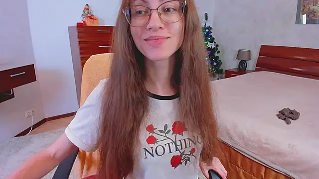 Pantyhose Mila online show from 12/17/25, 08:14