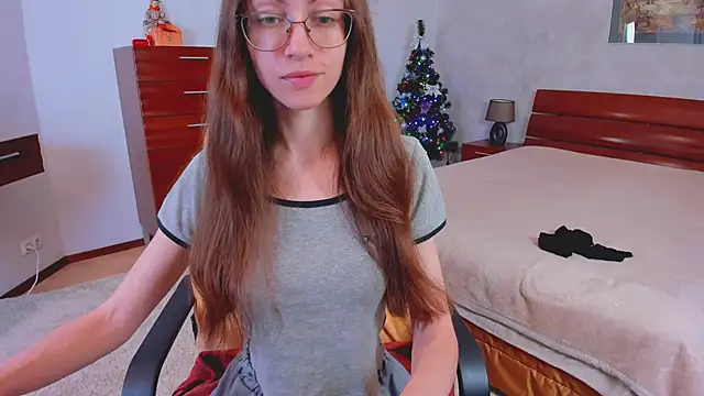 Pantyhose Mila online show from 12/18/25, 08:01