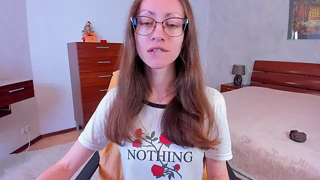 Pantyhose Mila online show from 02/18/26, 08:16