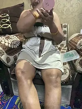 Tameesh sexy mistress online show from 03/25/26, 04:39