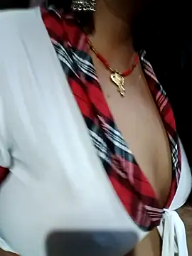 Snapshot of Tameesh_sexy_mistress chatting on 10/30/25, 04:55 Tameesh sexy mistress online show from 10/30/25, 04:55