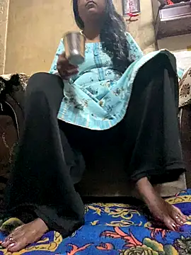 Snapshot of Tameesh_sexy_mistress chatting on 11/26/25, 05:18 Tameesh sexy mistress online show from 11/26/25, 05:18