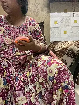Tameesh sexy mistress online show from 07/13/26, 10:25