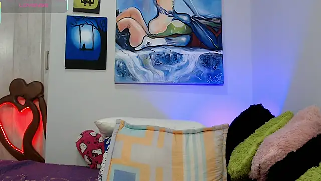 naihroby online show from 12/23/25, 04:23