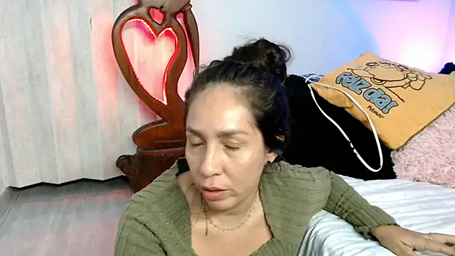 naihroby online show from 02/17/26, 05:49