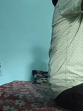 Snapshot of Ishan003 chatting on 06/16/26, 05:40 Ishan003 online show from 06/16/26, 05:40