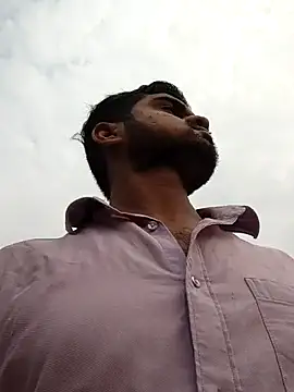 Ishan003 online show from 04/22/26, 02:07