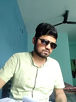 Snapshot of Ishan003 chatting on 06/19/26, 06:41 Ishan003 online show from 06/19/26, 06:41