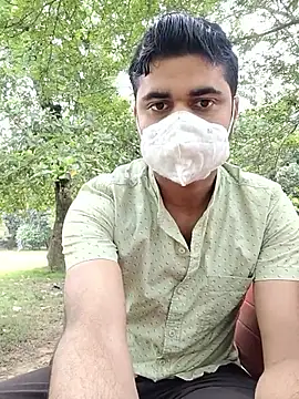 Ishan003 online show from 04/28/26, 02:49