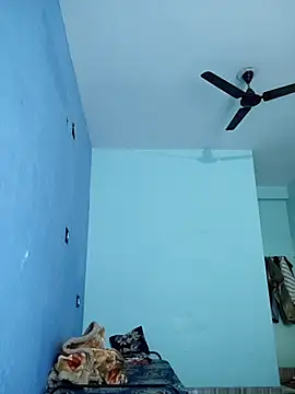 Ishan003 online show from 12/05/25, 05:39