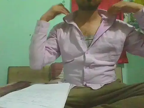 Ishan003 online show from 10/21/25, 12:59