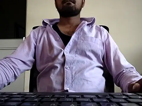 Ishan003 online show from 02/03/26, 06:51