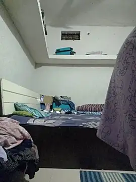 Priya Strip online show from 10/13/25, 08:27