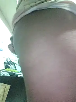 Priya Strip online show from 11/11/25, 06:25