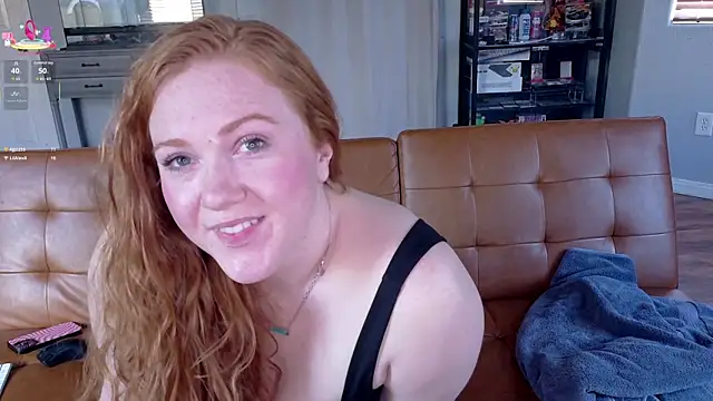 Scarlettredff online show from 04/11/26, 06:33