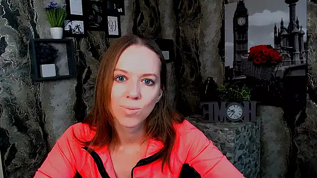 GloriaSi  online show from 11/25/25, 09:09