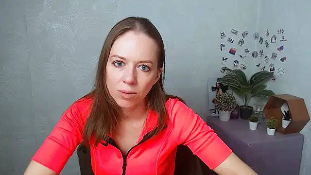 GloriaSi  online show from 11/16/25, 05:17