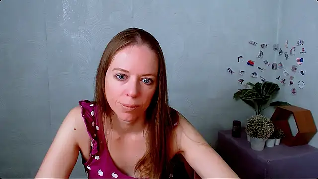 Snapshot of GloriaSi_ chatting on 05/27/26, 03:14 GloriaSi online show from 05/27/26, 03:14