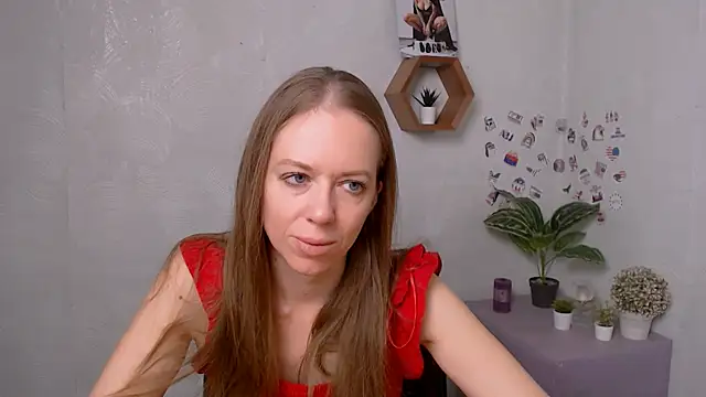 Snapshot of GloriaSi_ chatting on 09/24/25, 04:19 GloriaSi online show from 09/24/25, 04:19