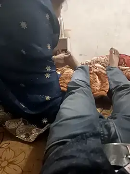 Snapshot of Bhabhi_desi12 chatting on 03/22/25, 12:57 Bhabhi desi12 online show from 03/22/25, 12:57