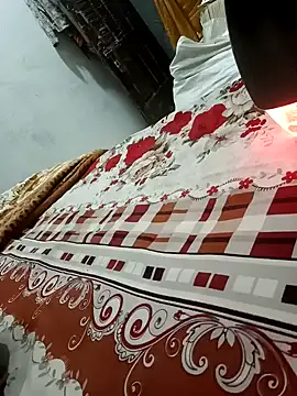 Snapshot of Bhabhi_desi12 chatting on 03/02/25, 12:47 Bhabhi desi12 online show from 03/02/25, 12:47