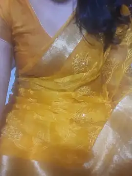 Snapshot of Bhabhi_desi12 chatting on 09/20/25, 03:06 Bhabhi desi12 online show from 09/20/25, 03:06